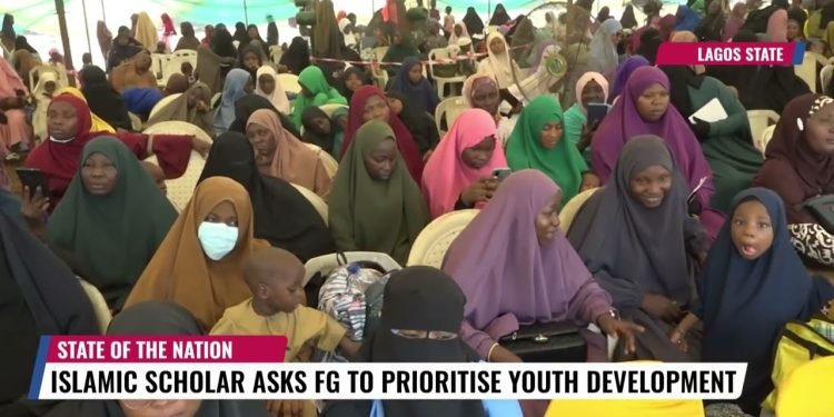 By Muhammed Shuaibu The federal government has been commended for its efforts in developing the education sector in the country. The Regional Director of Munazzamat Al-Da-Awah Al-Islamiyya (MADA), Gwagwalada, Sheik Yahaya Usman Ibrahim, gave the commendation when the management of Hayil Sa’id Basic Education, Gwagwalada, received the representative of the Secretary General of MADA. Sheik Ibrahim noted that, “The organisation has many developmental projects across Nigeria.” He highlighted the numerous development projects undertaken by the organisation across Nigeria, emphasising on assistance to widows, the needy and vulnerable. The Principal of Hayil Sa’id Basic Education, Hajiya Hajara Musa, expressed satisfaction with the school’s efforts in providing high quality education following the Islamic path. City & Crime reports that MADA is an NGO that has branches in 24 four African countries, with its headquarters in Uganda, and has offices across the globe also, with Doctor Ahmed Mohammed Adam as its general director. The representative of the Secretary General, Mr Tok Ahmed Rasim, who spoke in Turkish, said they were in the country to oversee the activities of the school, note some of its challenges and make donations to support the students of the school. Items donated at the event included copies of the Quran, cash and six rams.