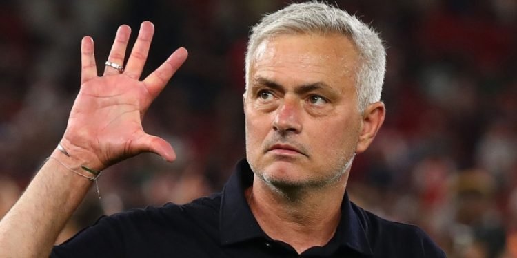Mourinho set for shock Premier League return