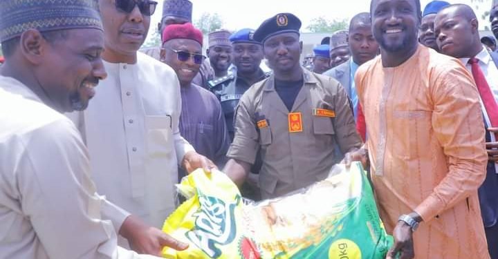Boko Haram: Zulum disburses N255m, food to CJTF, hunters