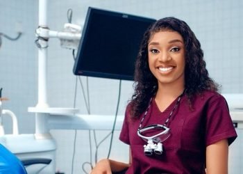 Meet Nwizu Ugochi the Best Graduating Student of UNN, with 8 Distinctions, Wins Best Student Awards