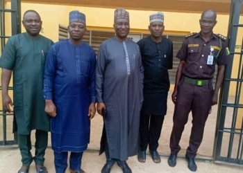 Large crowd welcomes Wadume in Taraba