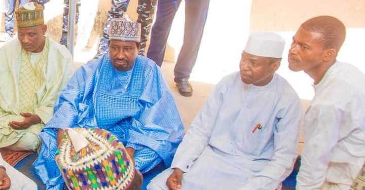 Senator Barau pays condolence visit to Sidi Ali’s family in Kano
