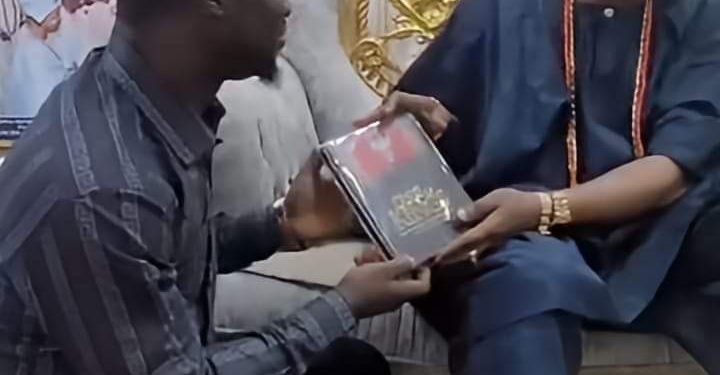 Iwo-born Guinness World Record Breaker, Samson Ajao, Visits Oluwo