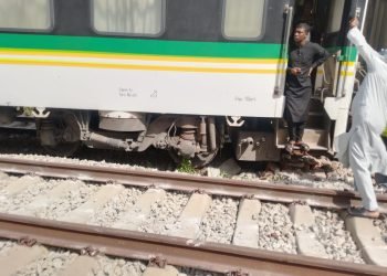 Abuja-Kaduna train derails in Jere