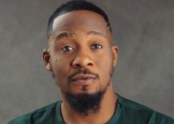 Photos from late Junior Pope’s burial emerge