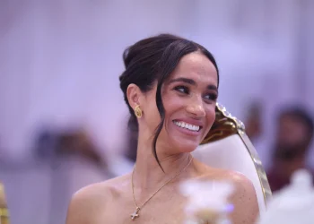 Meghan Markle Wears Princess Diana's Cross Necklace During Nigeria