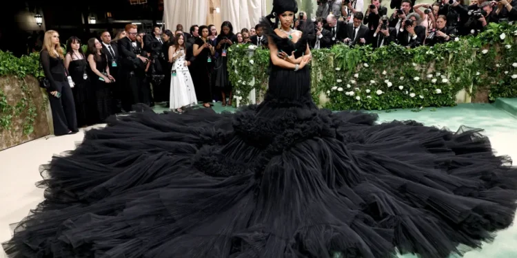 Cardi B attends The 2024 Met Gala Celebrating "Sleeping Beauties: Reawakening Fashion" at The Metropolitan Museum of Art on May 06, 2024 in New York City.