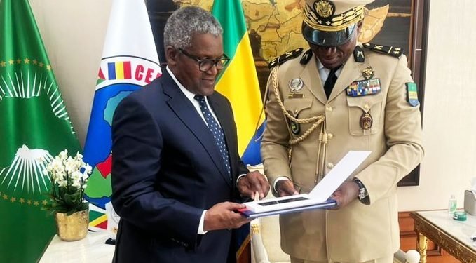 Gabon president invites Dangote to invest in cement, fertilizer