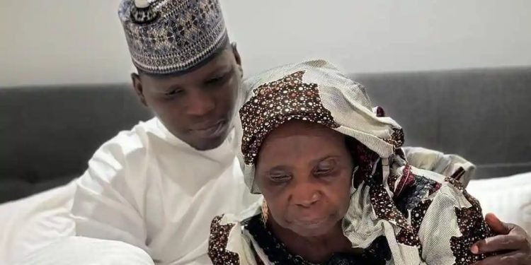 Rarara with his mother after her release