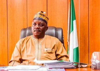 Buhari Minister Saleh Mamman remanded for alleged N33.8bn fraud