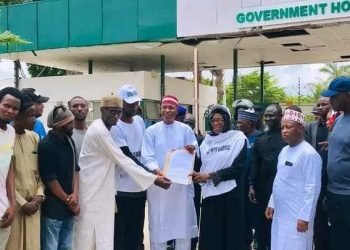 Governor Yusuf Recieves Leaders of End Bad Governance Protest at Government