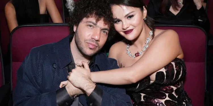 Selena Gomez Shuts Down Breakup Rumors With Boyfriend Benny Blanco