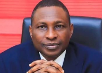 Court Bars EFCC from investigation in 10 states